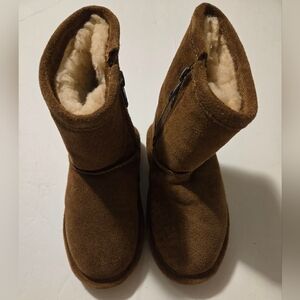 Worn Once Bear Paw Toddler Girl  Boots Size 8